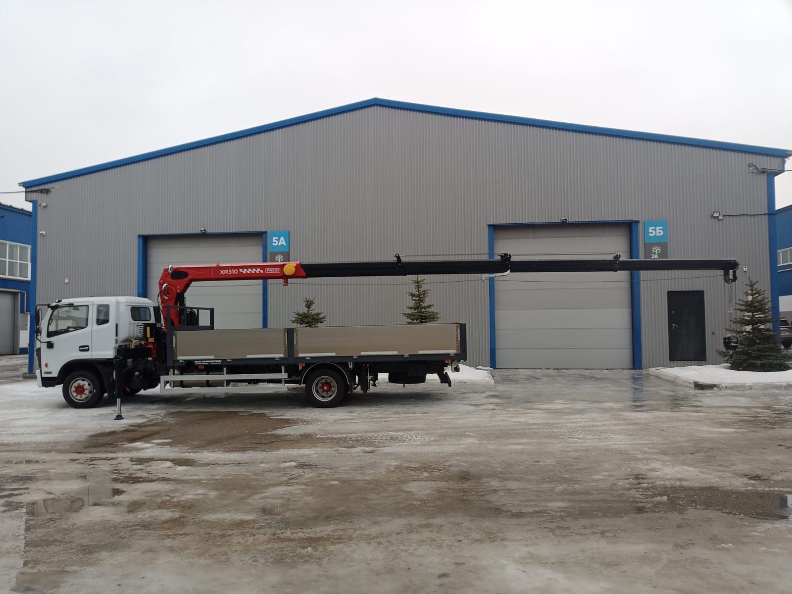 DONG FENG C80L с КМУ FASSI XR315