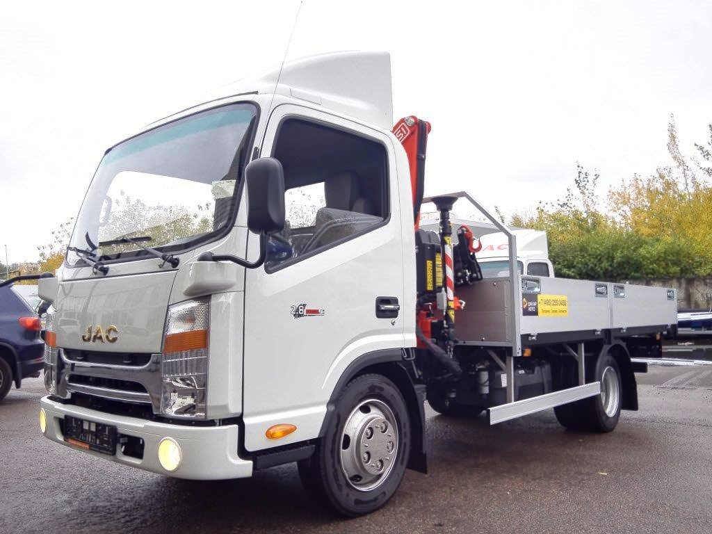 JAC - cтиляга для города и не только