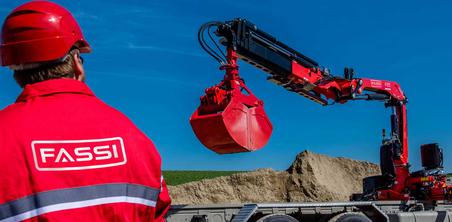 Fassi-truck-crane-F26A-active