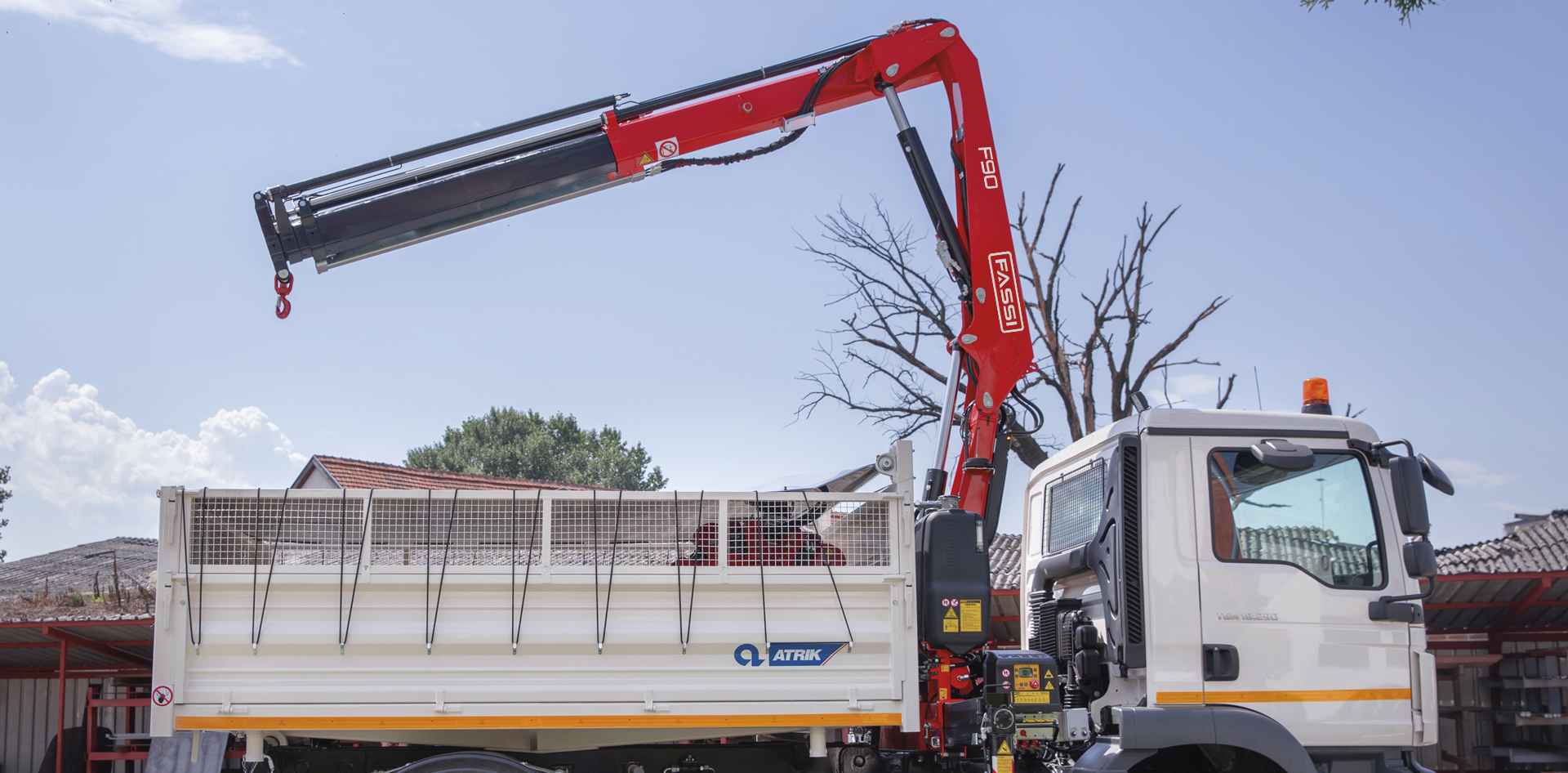 Fassi-truck-crane-F26A-active