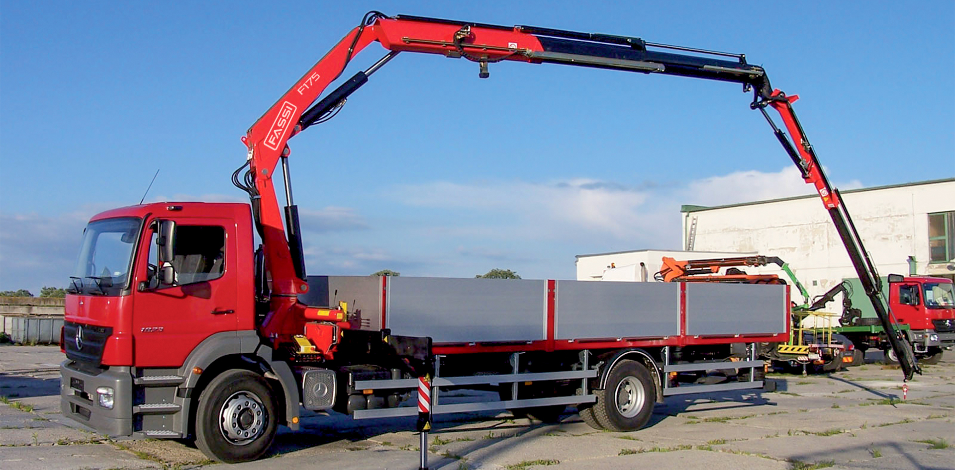 Fassi-truck-crane-F26A-active