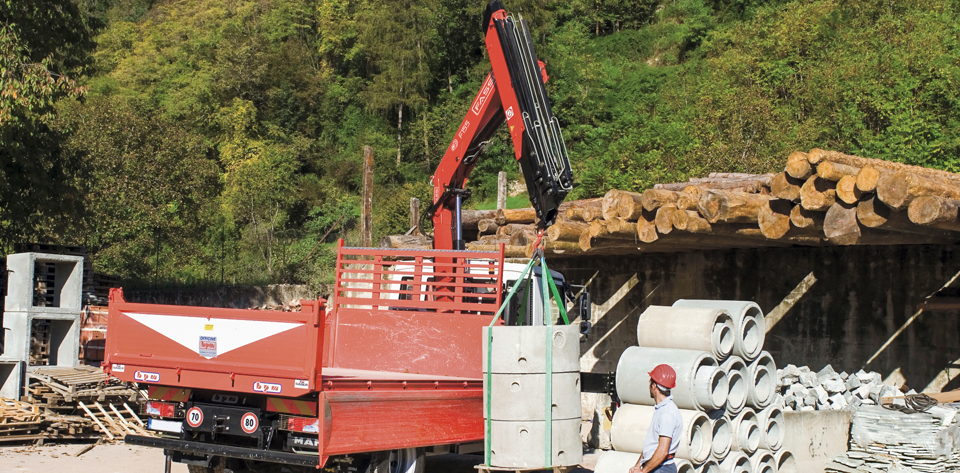Fassi-truck-crane-F26A-active