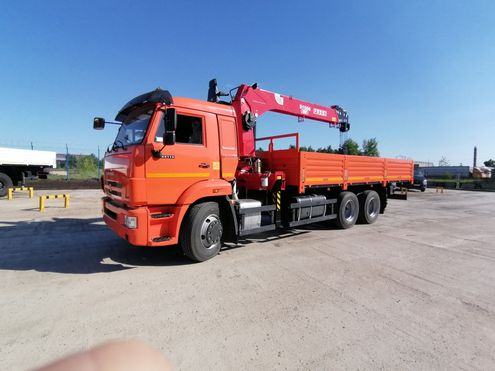 КАМАЗ 65115 с КМУ FASSI XR716