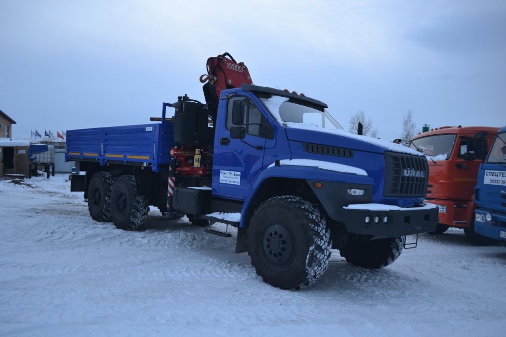 УРАЛ с КМУ Fassi F245A.0.22 - новинка 2018 года