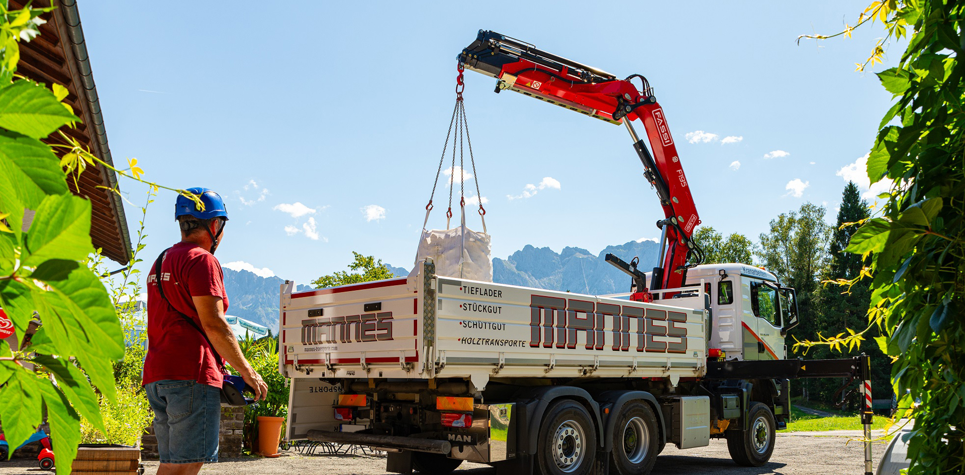Fassi-truck-crane-F26A-active