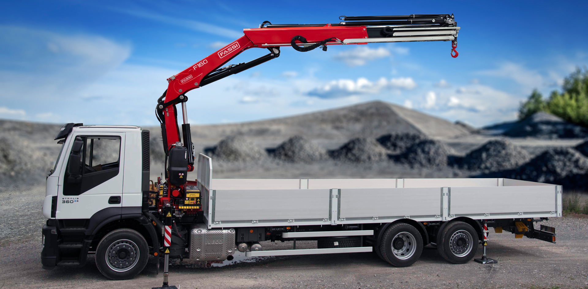 Fassi-truck-crane-F26A-active